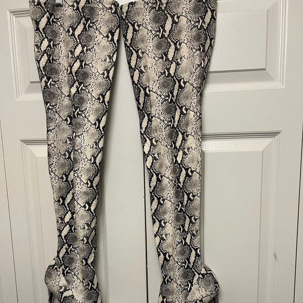 Steve Madden Kinga boot